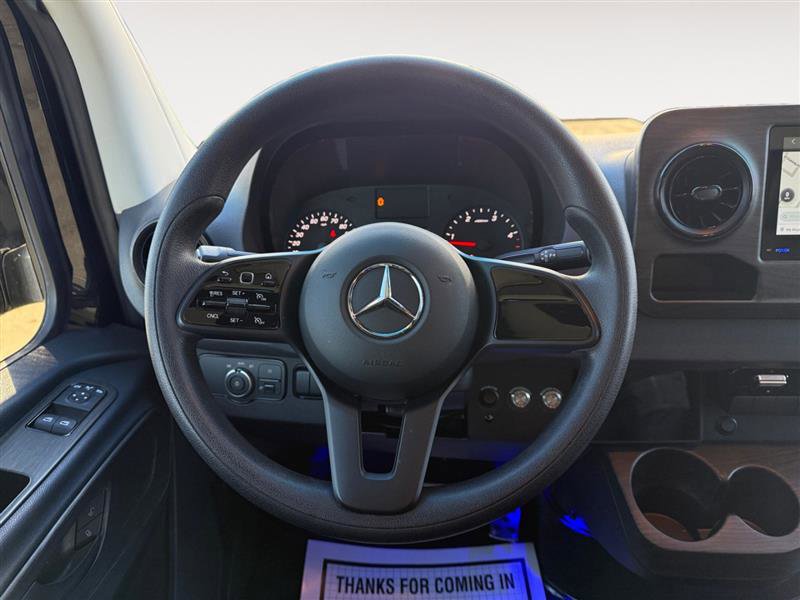 Used 2019 Mercedes-Benz Sprinter 170 image 12
