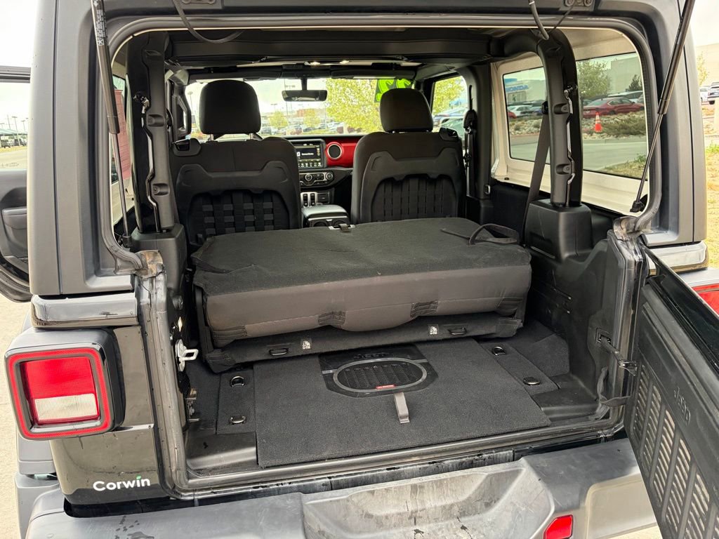 Used 2022 Jeep Wrangler Rubicon w/ Cold Weather Group image 19