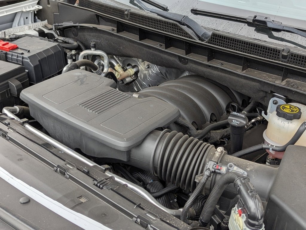 Used 2023 GMC Yukon SLT image 42