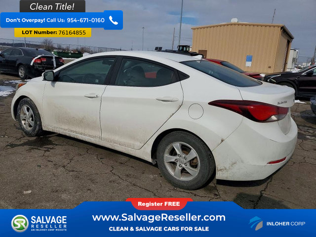 Used 2014 Hyundai Elantra SE image 3