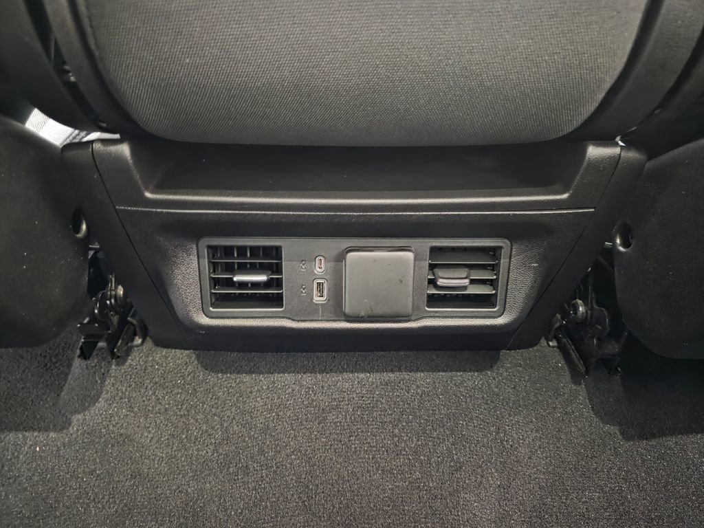 Used 2023 GMC Sierra 1500 Elevation image 20