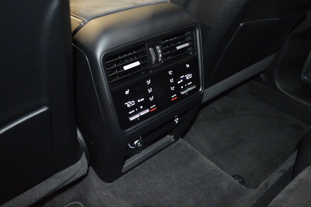 Certified 2023 Porsche Cayenne Turbo GT image 38