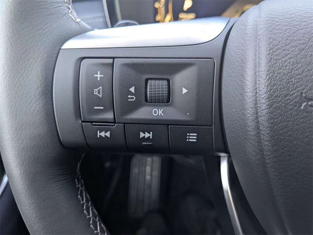 New 2026 INFINITI QX60 Sport w/ Dark Cargo Package image 19