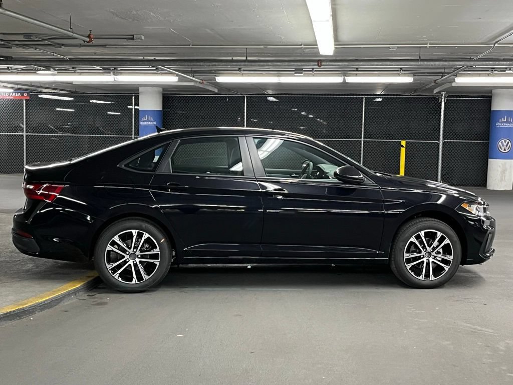 New 2026 Volkswagen Jetta Sport FWD image 33