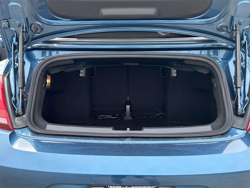 Used 2019 Volkswagen Beetle 2.0T SE image 21