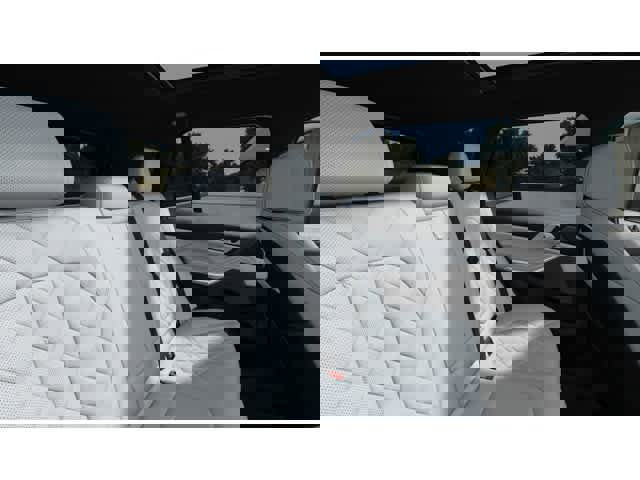 New 2025 BMW X5 xDrive50e w/ M Sport Package image 23