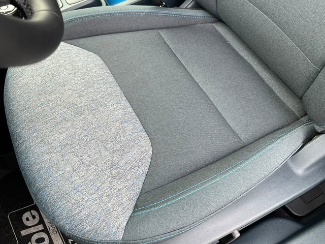 New 2025 Ford Maverick XLT w/ XLT Luxury Package image 16