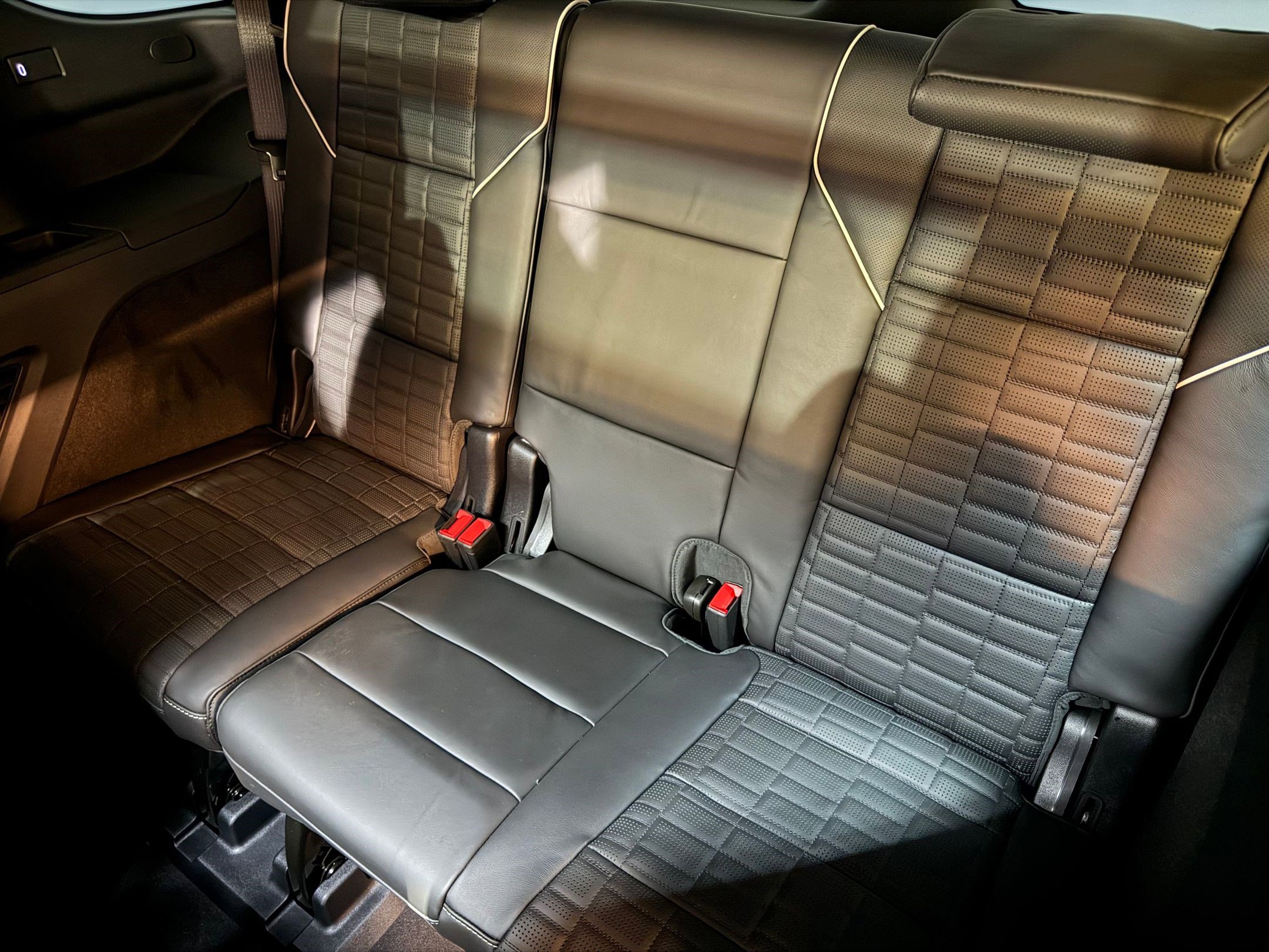New 2026 Cadillac Escalade Platinum Sport AWD/4WD image 57
