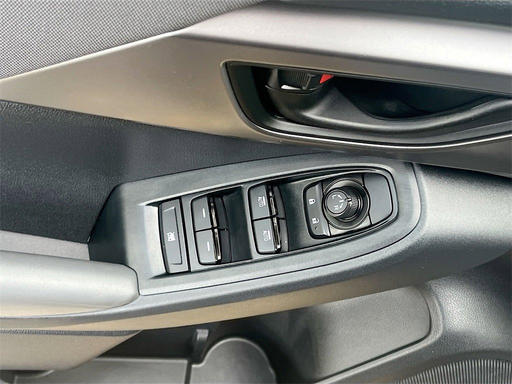 Used 2025 Subaru Impreza 2.0i image 17