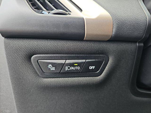 New 2026 BMW iX xDrive60 w/ Premium Package image 26