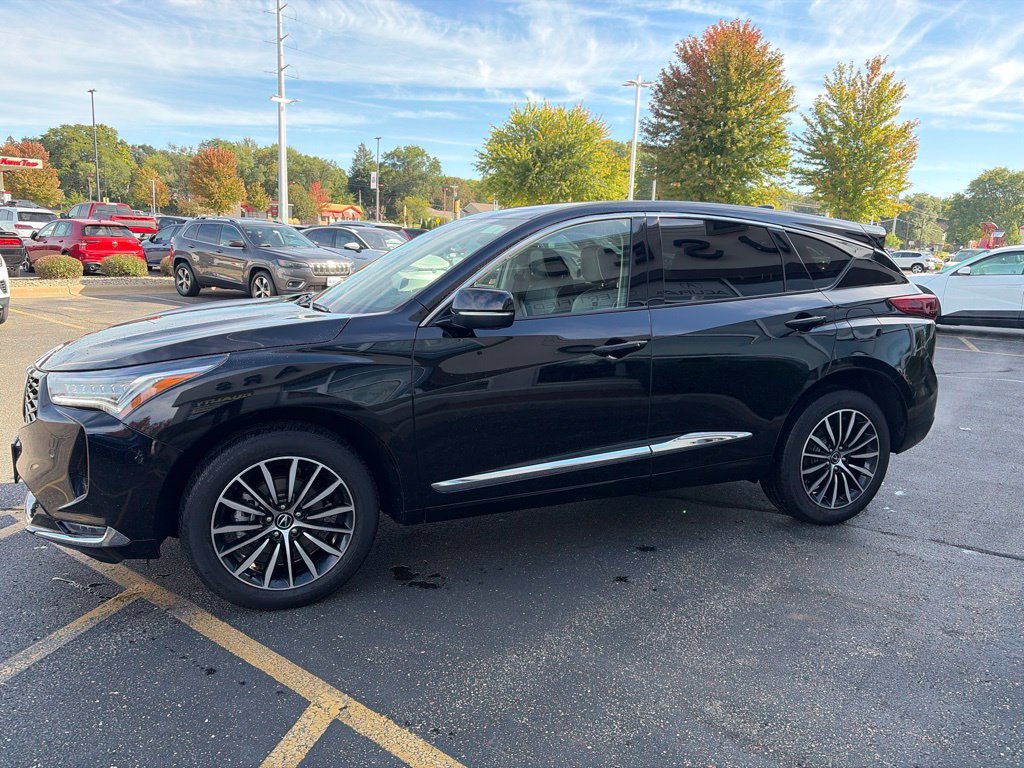 Used 2025 Acura RDX w/ Advance Package AWD/4WD image 4