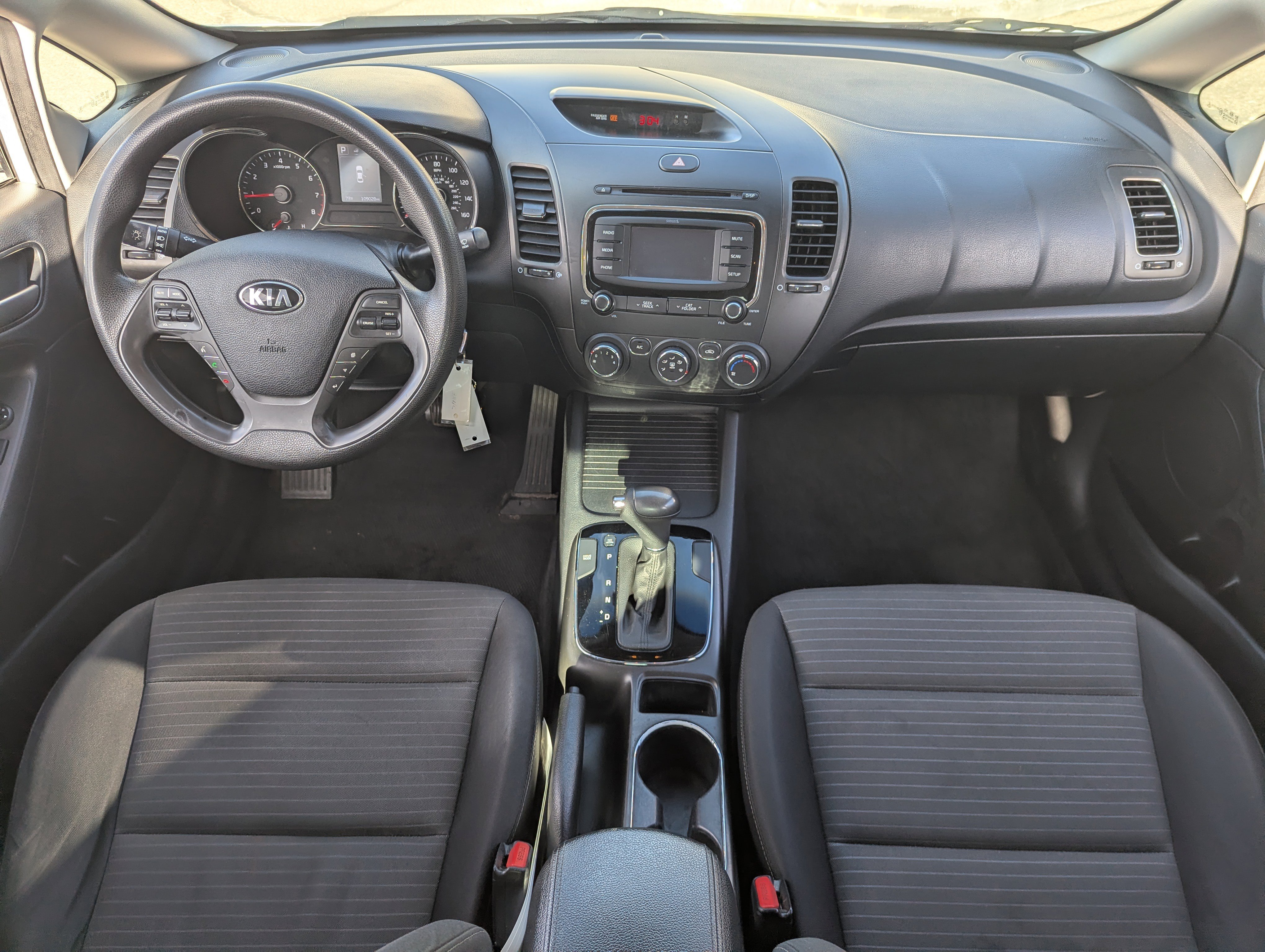 Used 2017 Kia Forte LX w/ LX Popular Package image 12