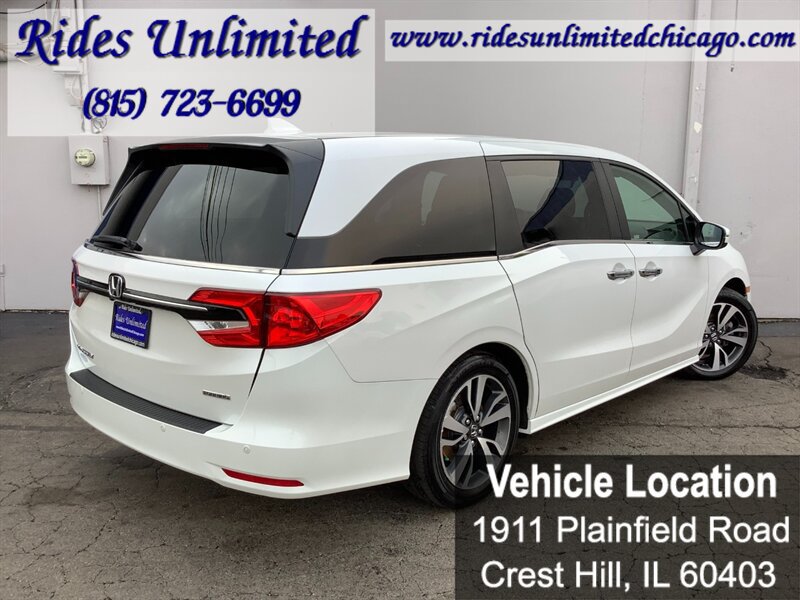 Used 2024 Honda Odyssey Touring image 9