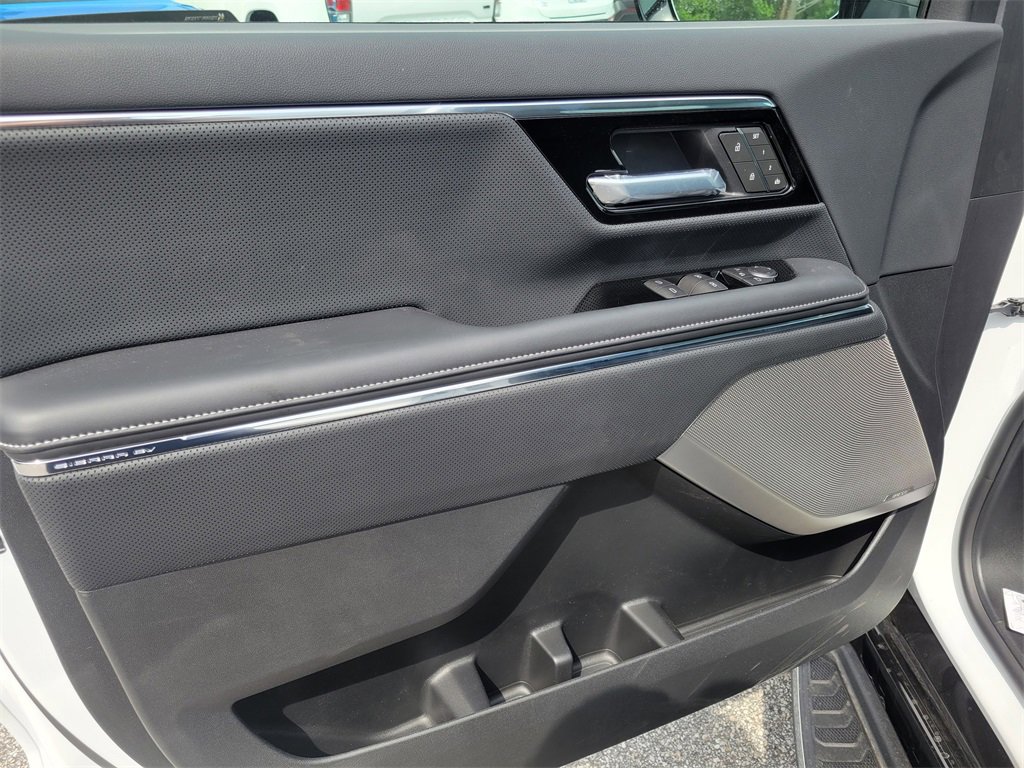 New 2025 GMC Sierra EV Denali image 7