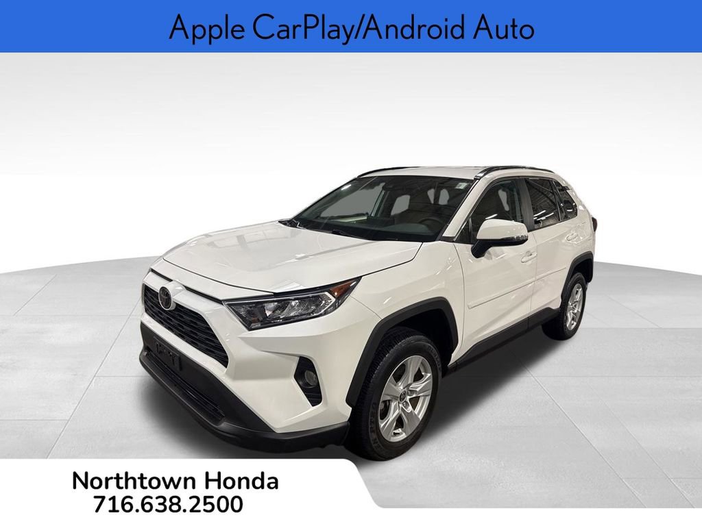Used 2021 Toyota RAV4 XLE AWD/4WD image 9