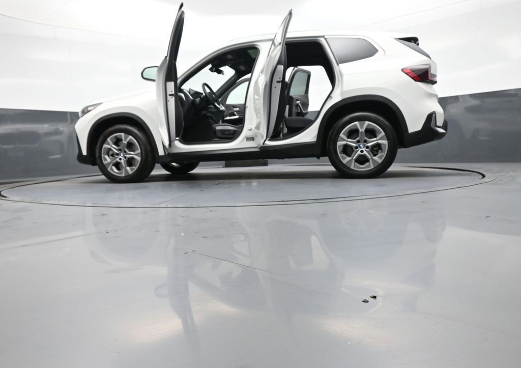 Used 2023 BMW X1 xDrive28i w/ Convenience Package image 51