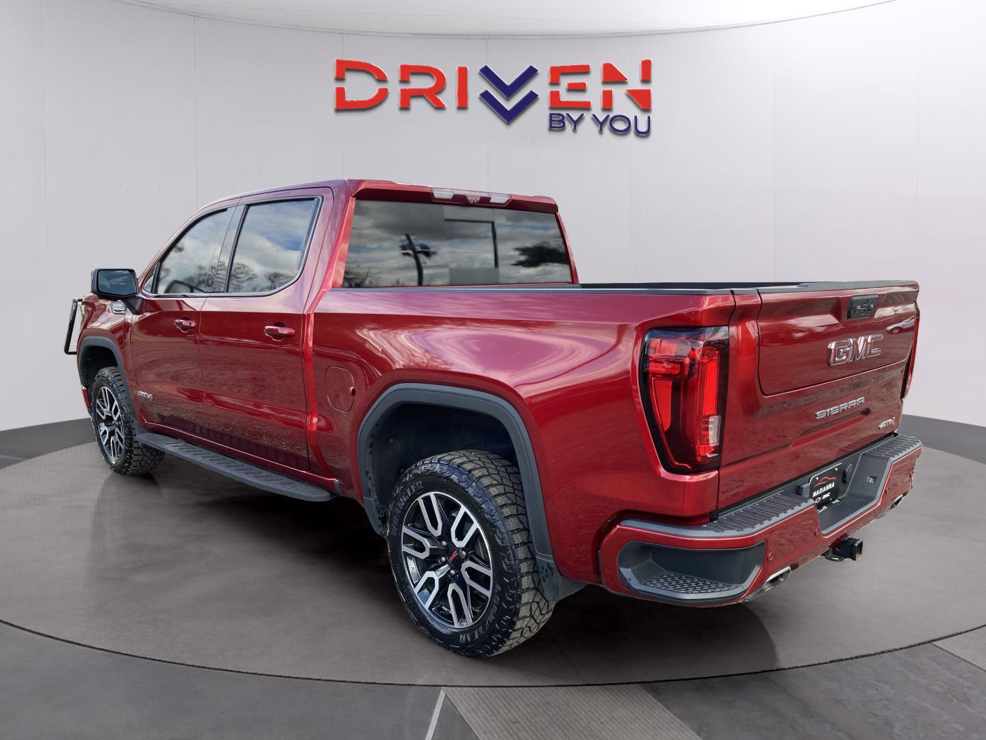 Used 2023 GMC Sierra 1500 AT4 w/ AT4 Premium Package image 4
