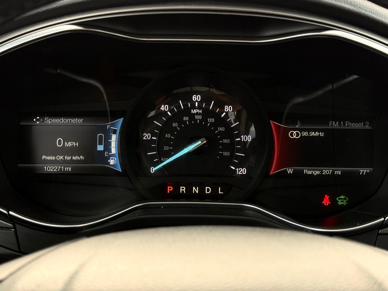Used 2018 Ford Fusion SE w/ Equipment Group 602A FWD image 29