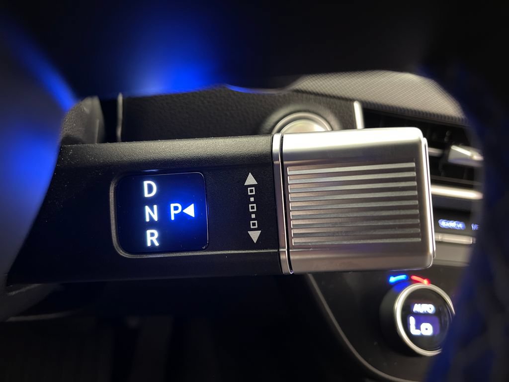 Certified 2025 Hyundai Sonata Limited FWD image 24