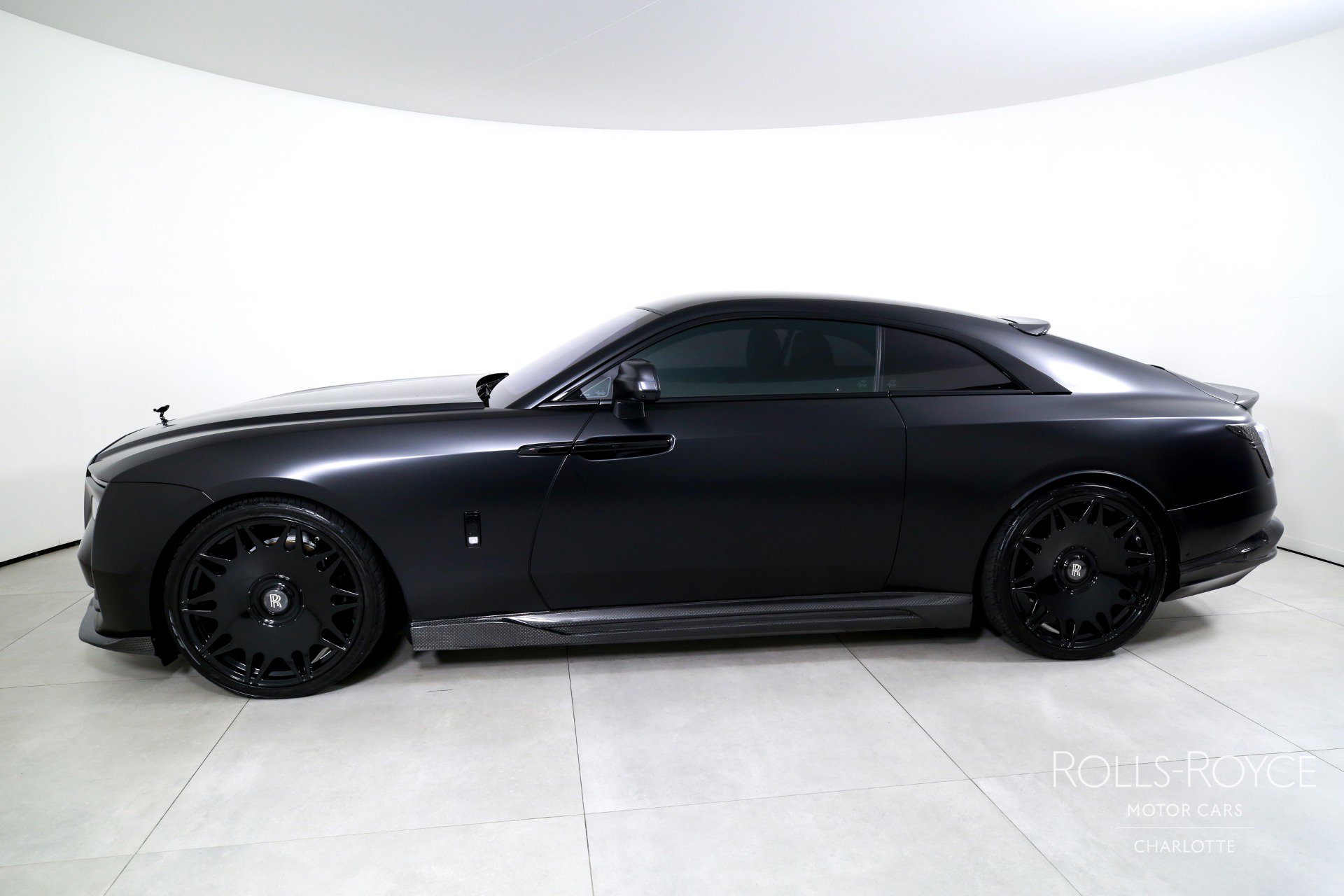 Used 2024 Rolls-Royce Spectre w/ Spectre Launch Package image 3