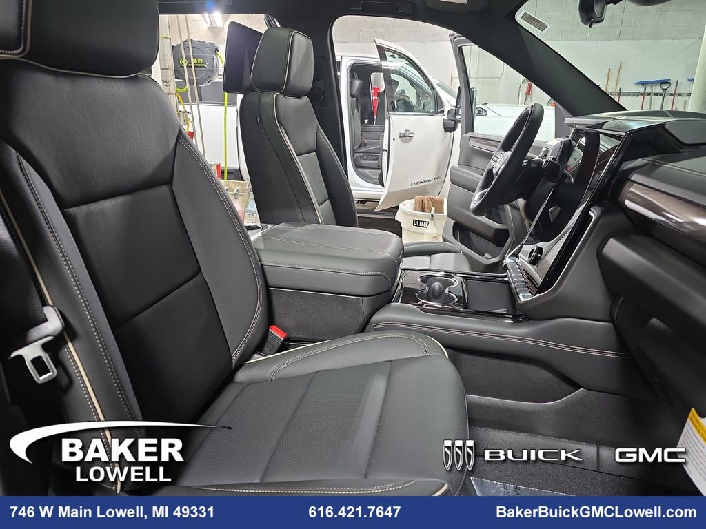 New 2026 GMC Yukon XL Elevation w/ Elevation Premium Package image 10