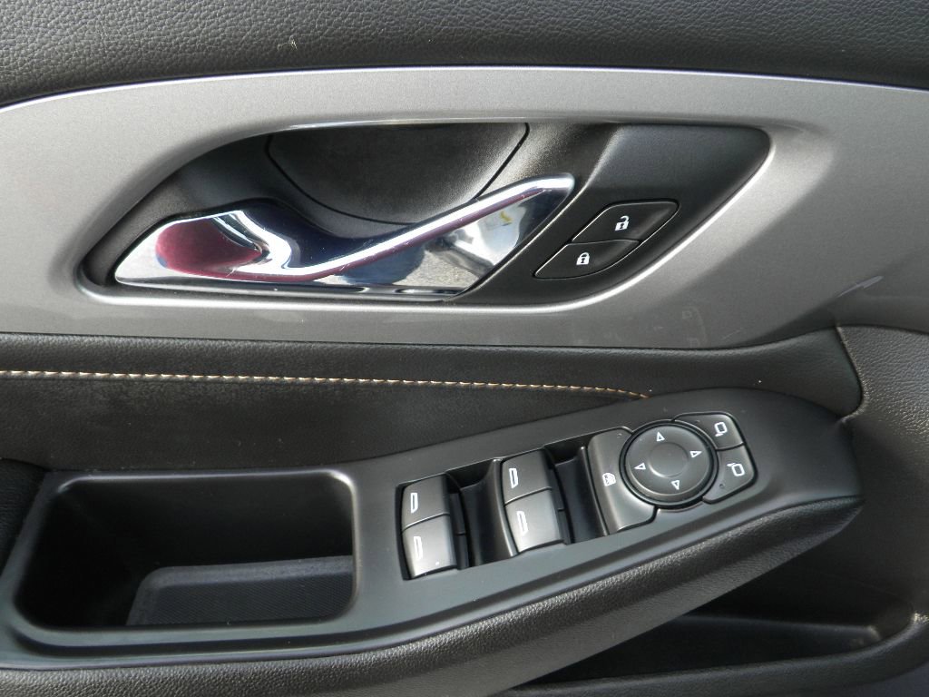 Used 2021 Chevrolet Traverse LS w/ LPO, Cargo Package image 13