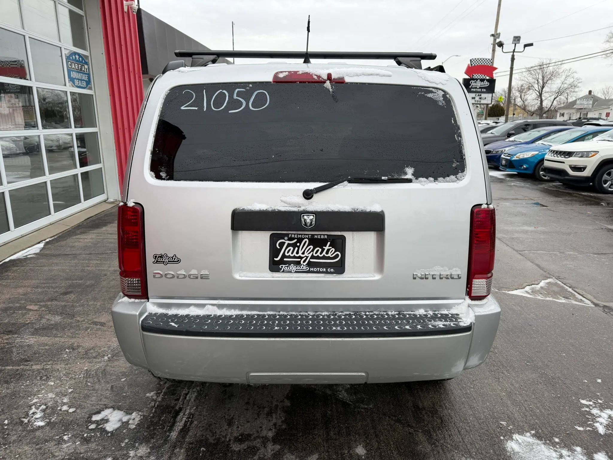 Used 2011 Dodge Nitro Heat w/ Chrome Accents Group AWD/4WD image 4