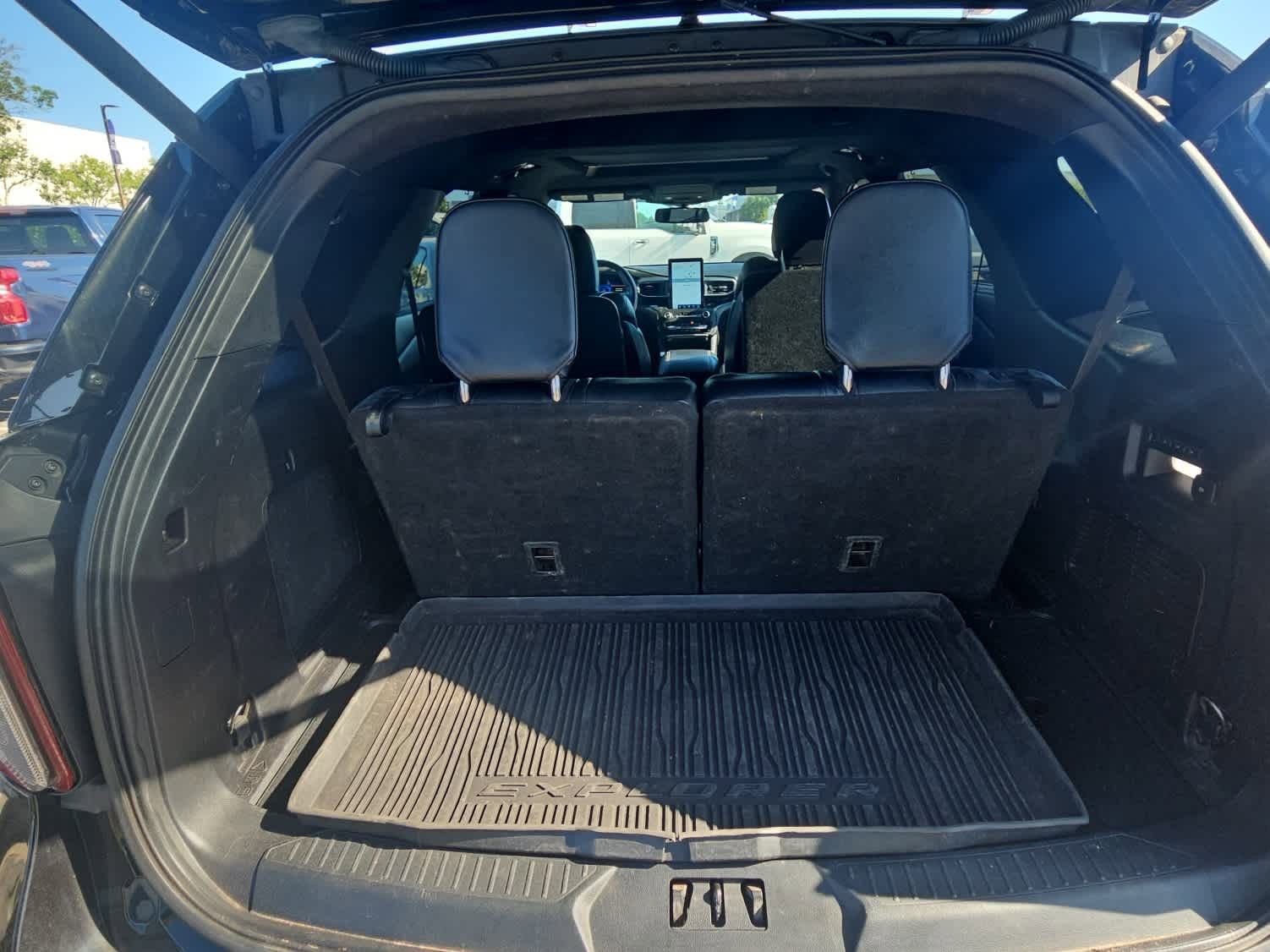 Used 2020 Ford Explorer ST w/ ST High-Performance Pack AWD/4WD image 7