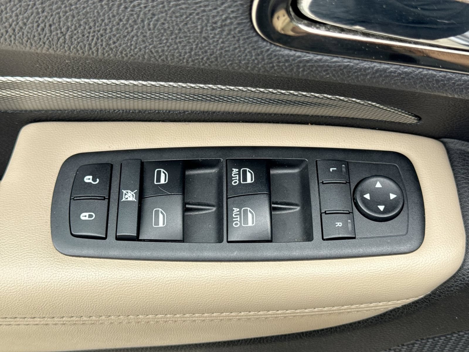Used 2018 Dodge Durango GT w/ Premium Group AWD/4WD image 20