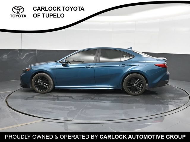 Used 2025 Toyota Camry SE w/ Convenience Package FWD image 10