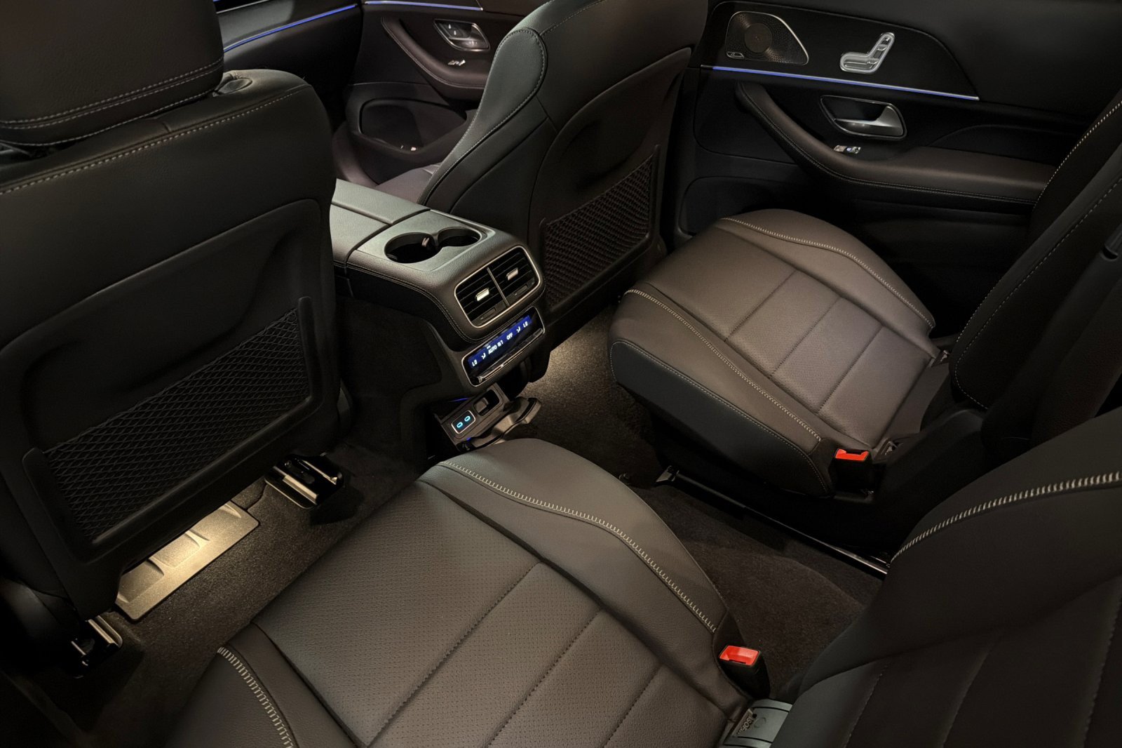 New 2027 Mercedes-Benz GLS 450 4MATIC image 11
