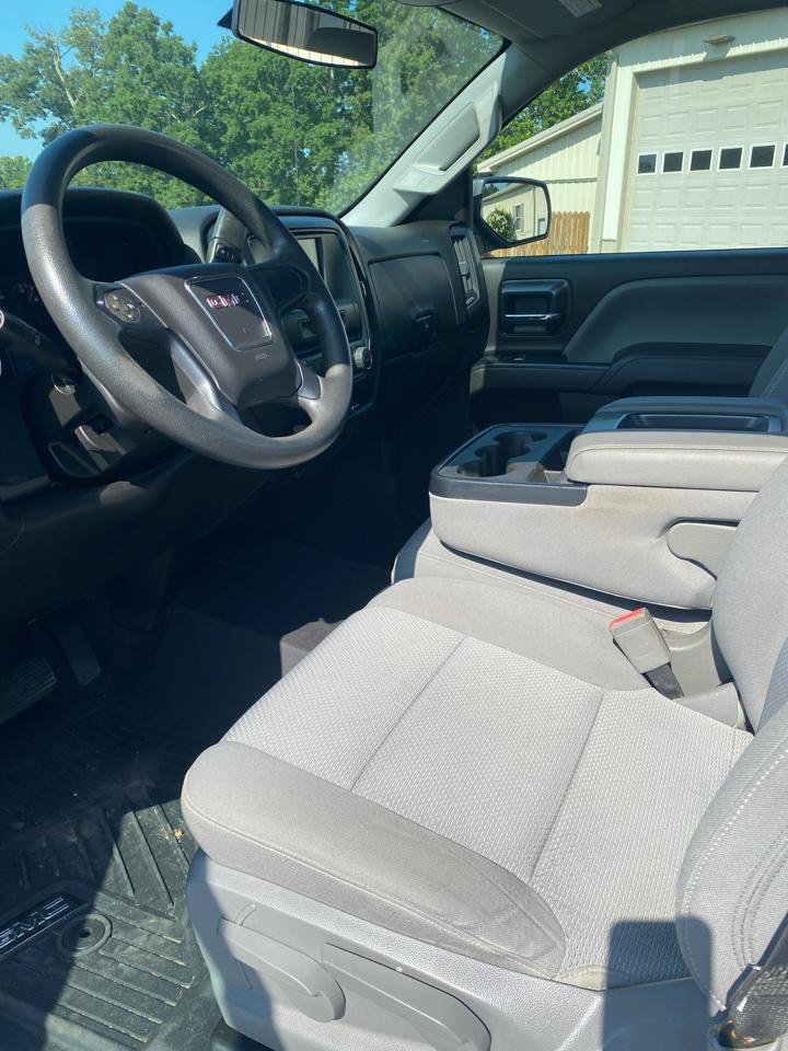 Used 2018 GMC Sierra 1500 2WD Regular Cab w/ Sierra Convenience Package image 5