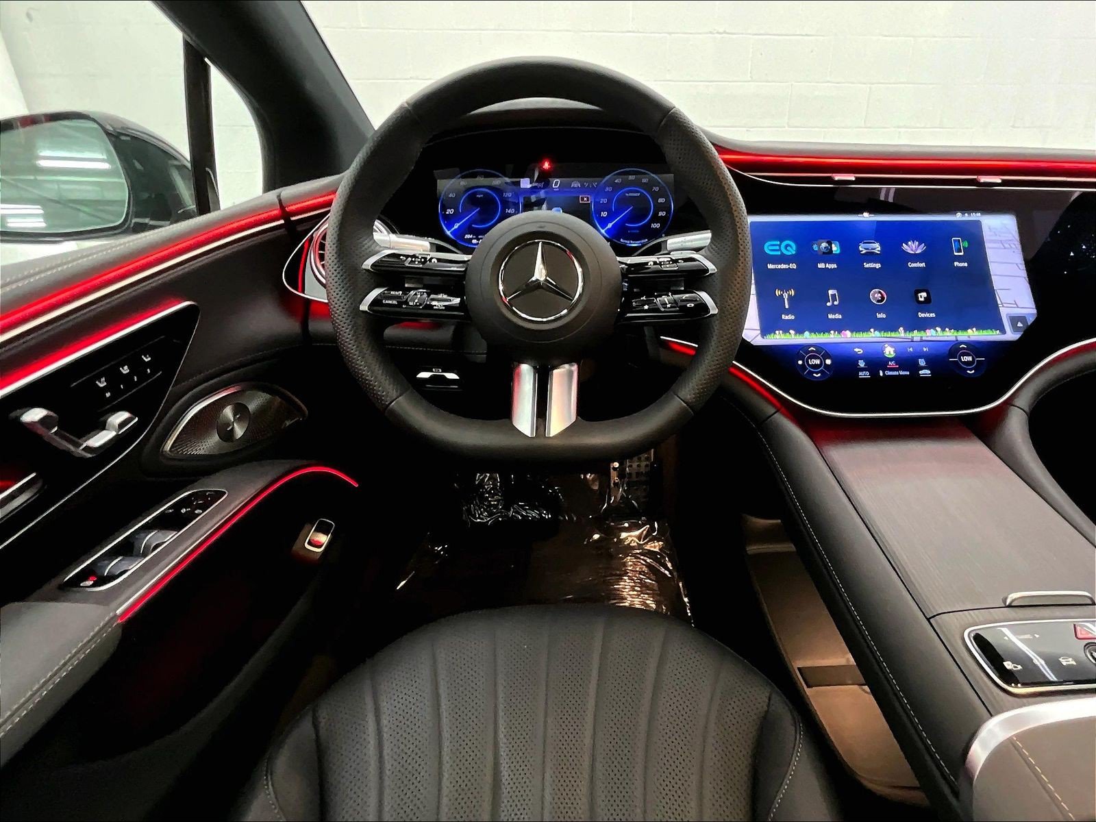 Used 2026 Mercedes-Benz EQS 450+ Sedan image 4