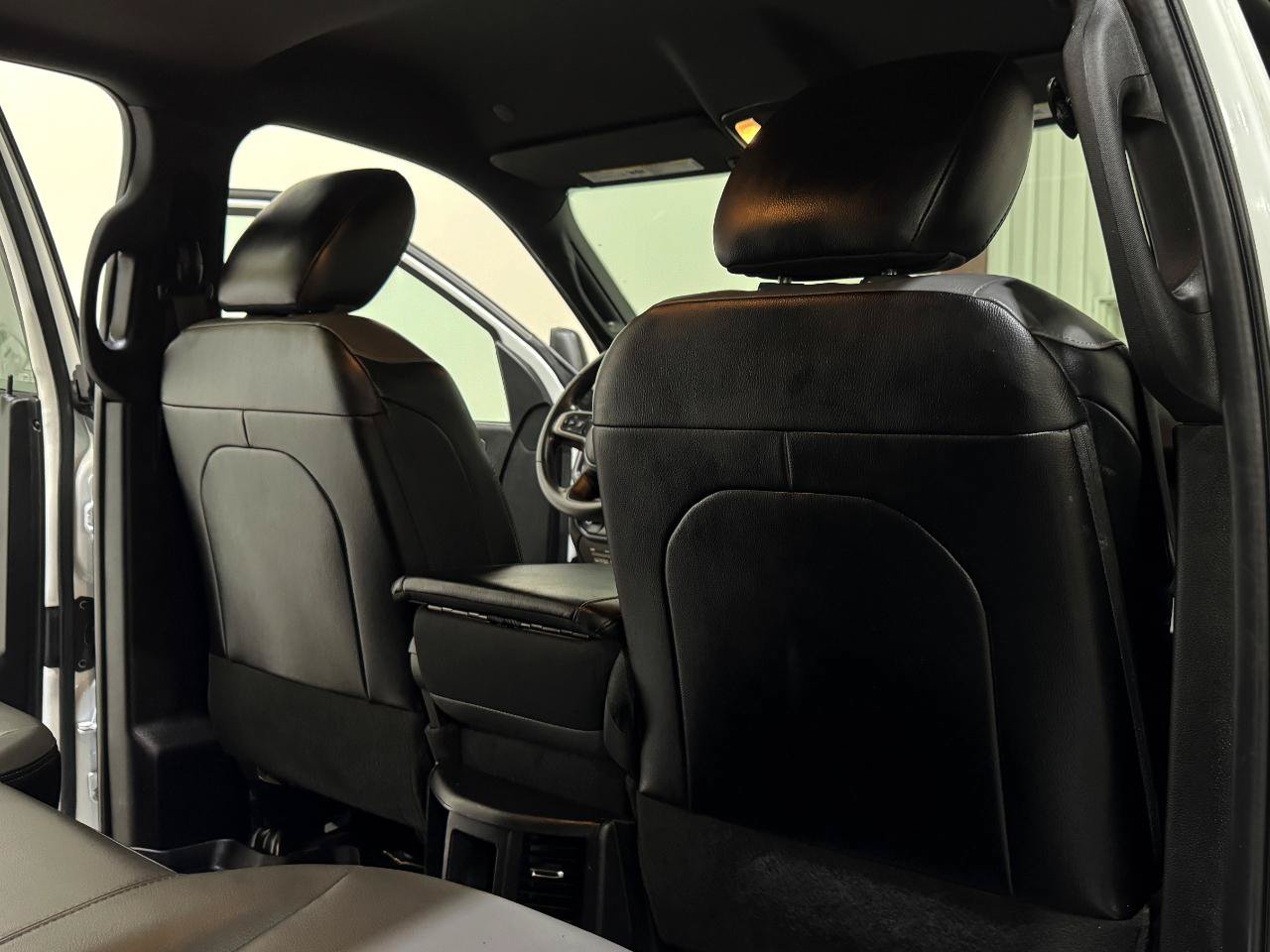 Used 2024 RAM 3500 Tradesman AWD/4WD image 19