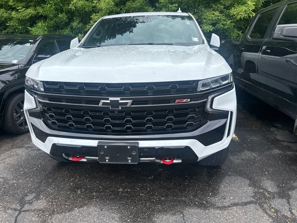 Used 2024 Chevrolet Suburban Z71 w/ Z71 Off-Road Package AWD/4WD image 4