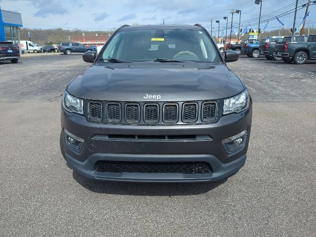Used 2018 Jeep Compass Latitude AWD/4WD image 3