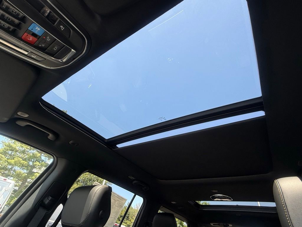 New 2026 Jeep Grand Wagoneer 4WD image 27