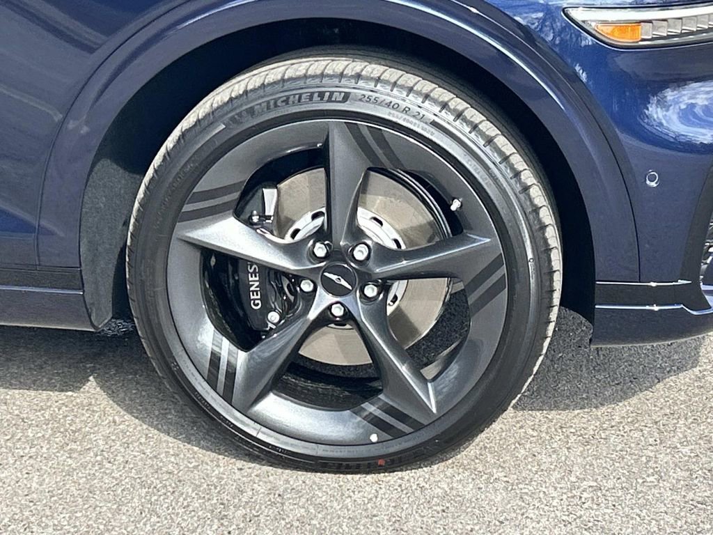 New 2026 Genesis GV70 2.5T Sport Prestige image 9