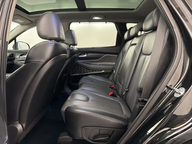 Used 2023 Hyundai Santa Fe SEL w/ Premium Package image 15