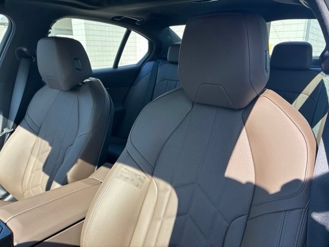 New 2027 BMW 530i xDrive w/ Premium Package AWD/4WD image 16