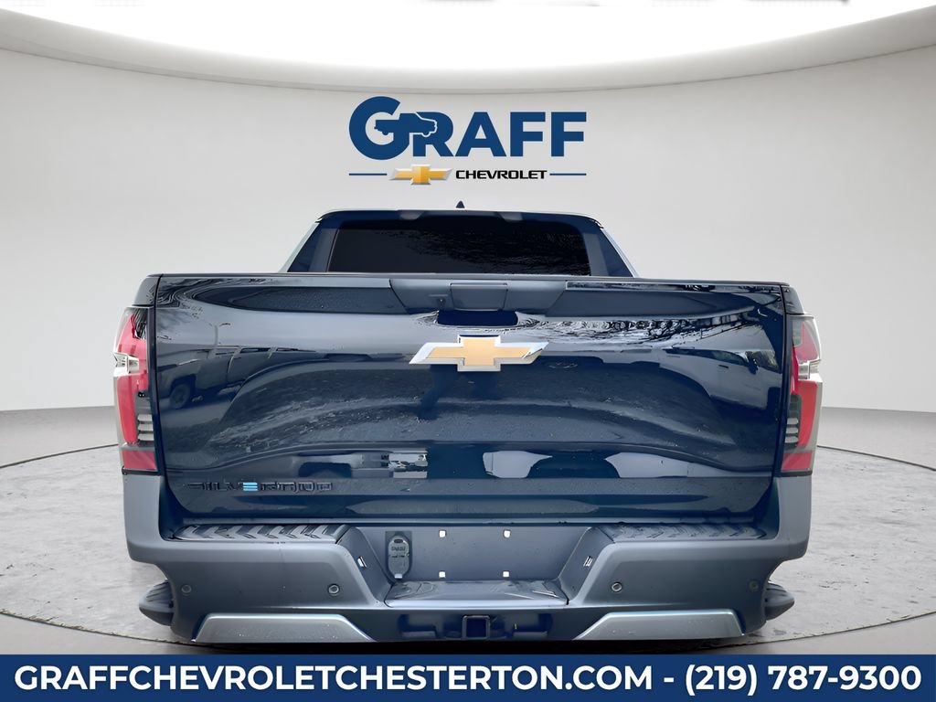 New 2026 Chevrolet Silverado EV LT w/ LPO, Dark Package Plus AWD/4WD image 7