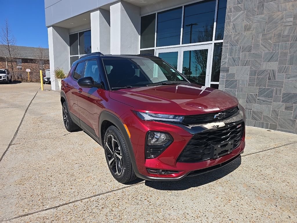Used 2023 Chevrolet TrailBlazer RS w/ Convenience Package image 3