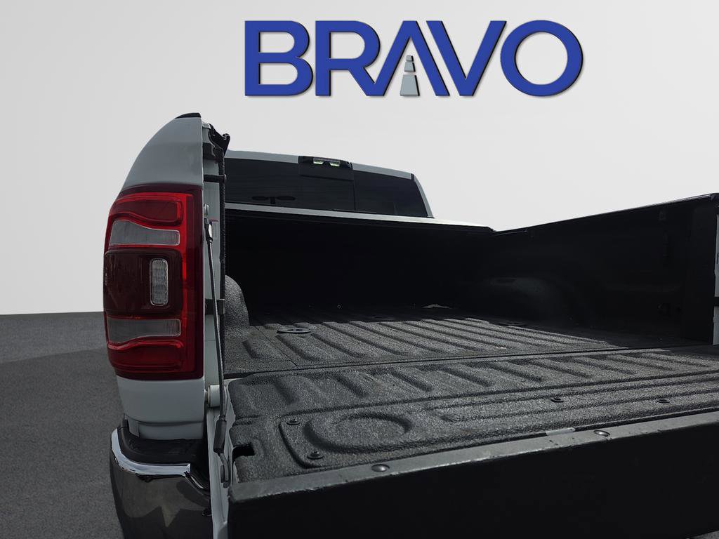Used 2024 RAM 2500 Laramie w/ Towing Technology Group AWD/4WD image 7