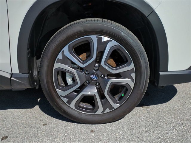 Certified 2025 Subaru Ascent Limited image 11