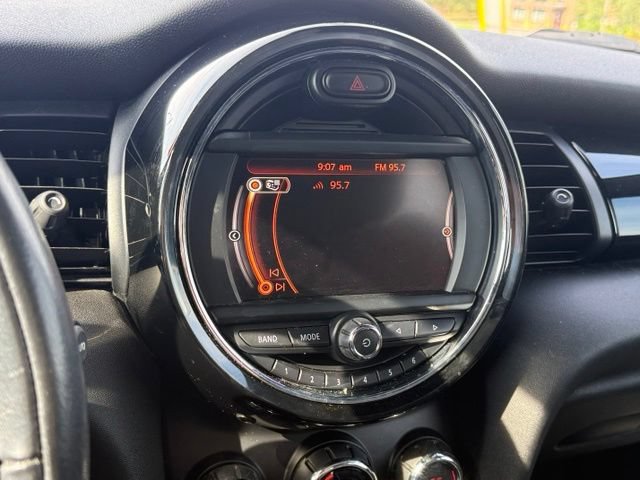 Used 2016 MINI Cooper S FWD image 19