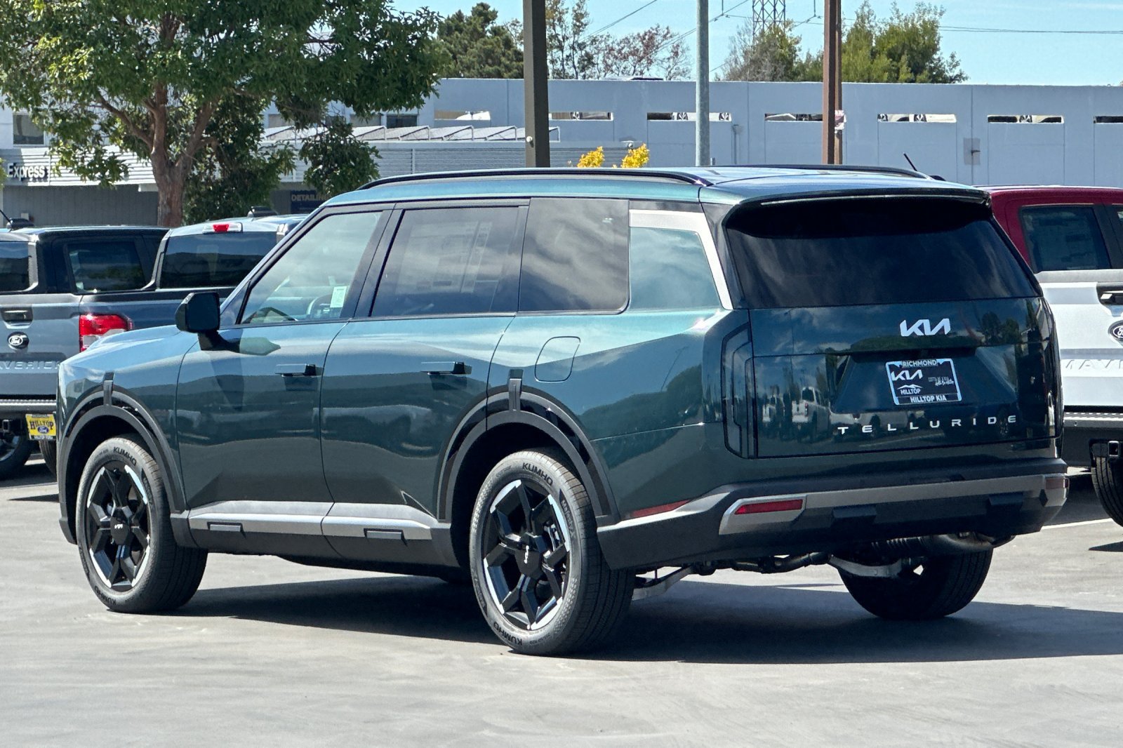 New 2027 Kia Telluride EX w/ Towing Package FWD image 7