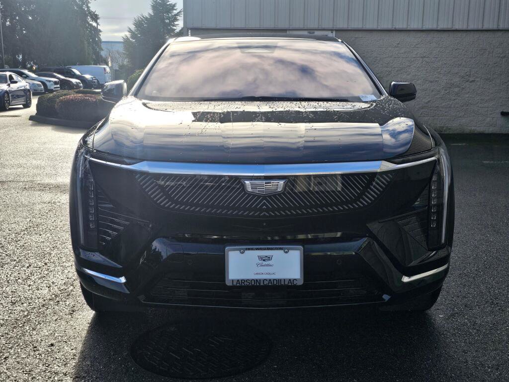 New 2026 Cadillac Optiq Luxury 1 RWD image 12