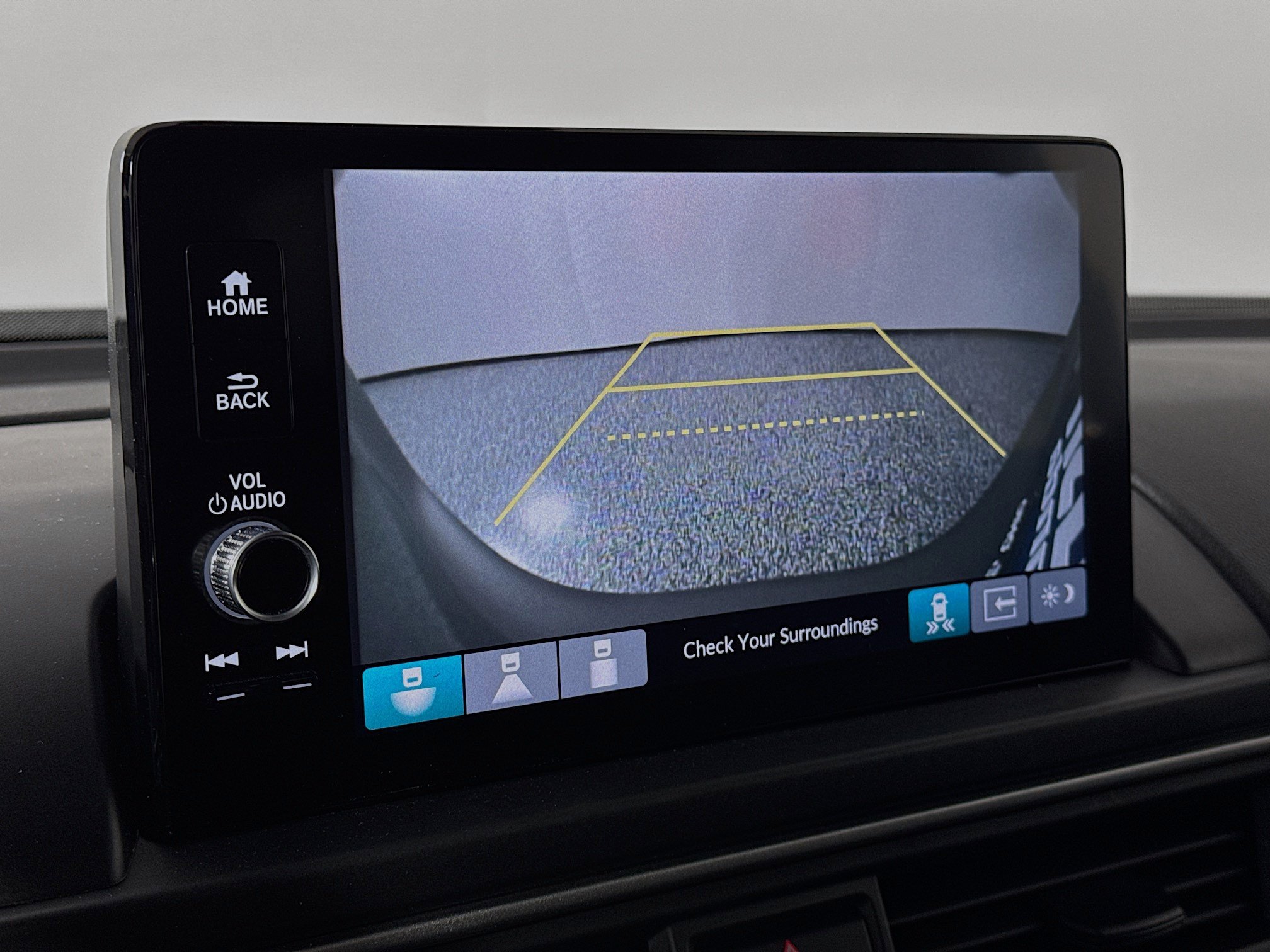 Certified 2023 Honda Pilot Touring image 14