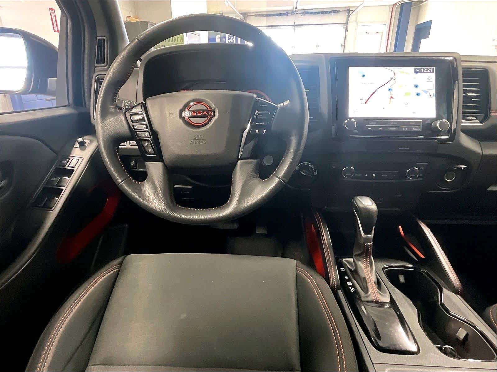 Certified 2022 Nissan Frontier PRO-4X w/ Technology Package AWD/4WD image 17