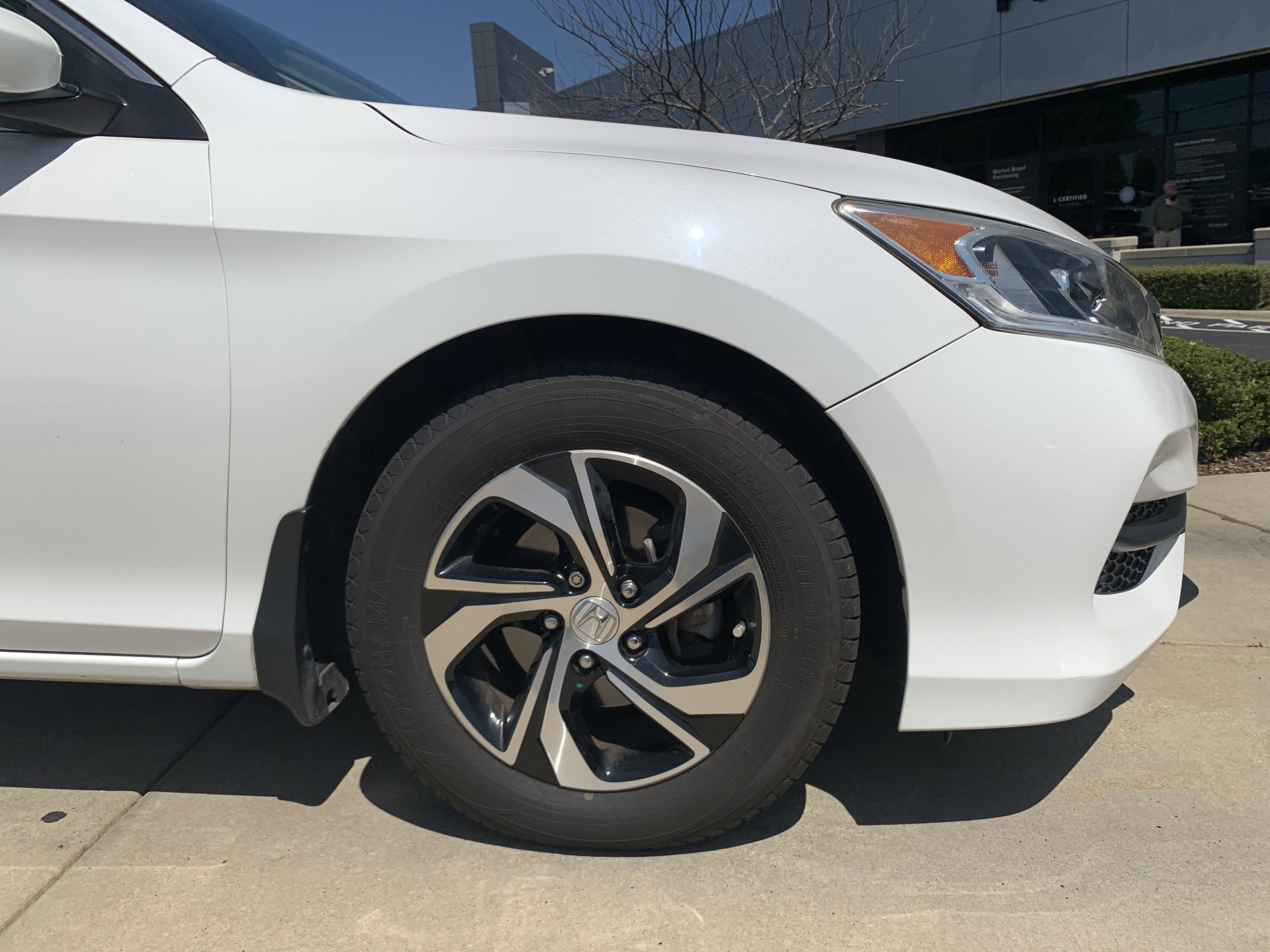 Used 2017 Honda Accord LX image 12